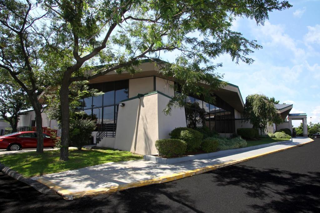 Stratford Hotel And Conference Center מראה חיצוני תמונה